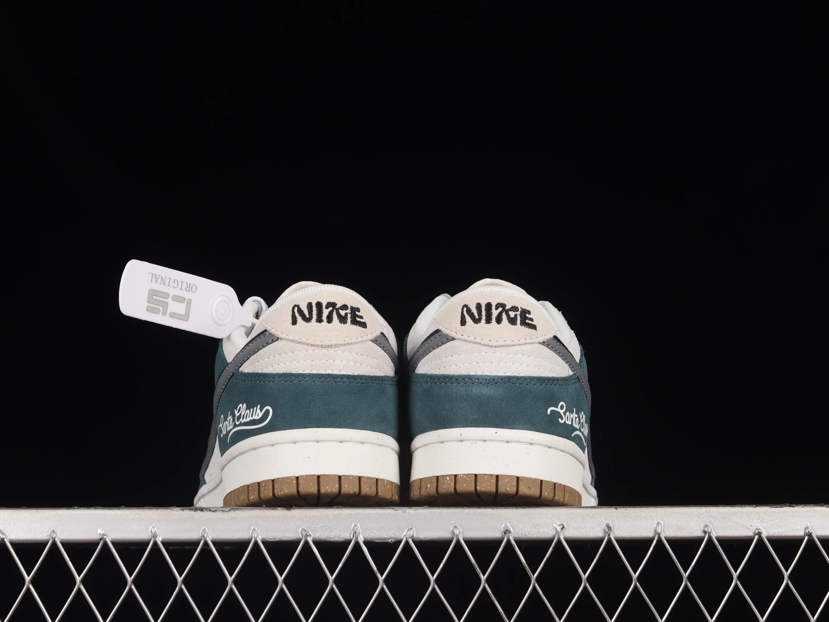 All categories Nk SB Dunk series Nk SB Dunk Low low-top sneakers Nk SB Dunk Low "85" gray green double hook SB low-top sports and leisure sneakers DO9457-110